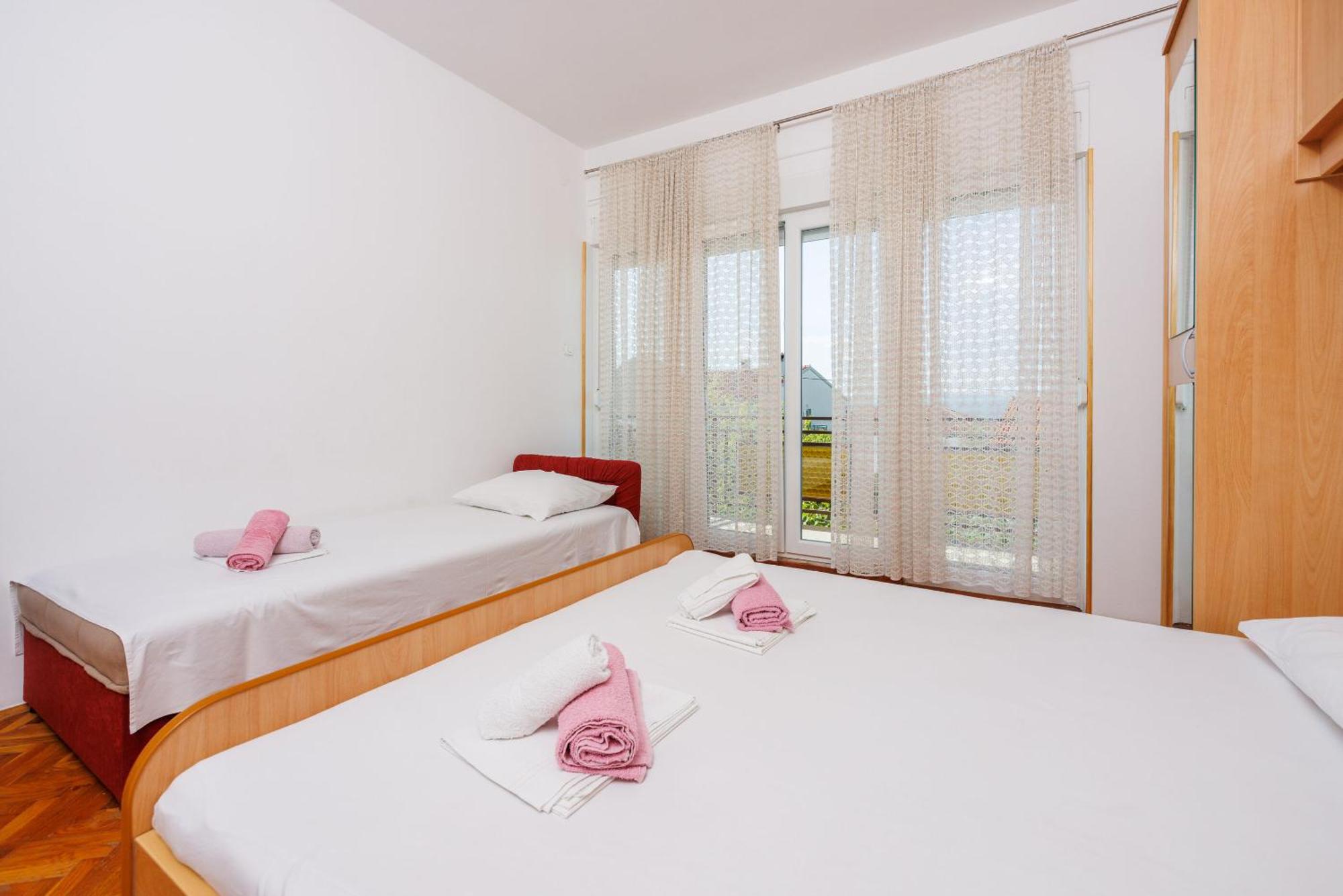 Davorka Apartment *