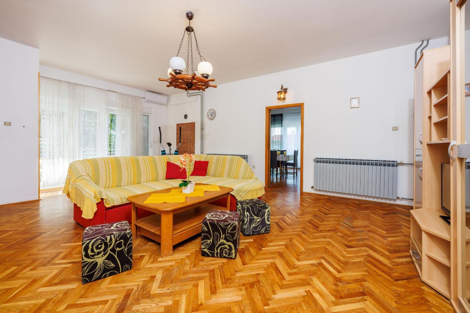 Apartment Davorka