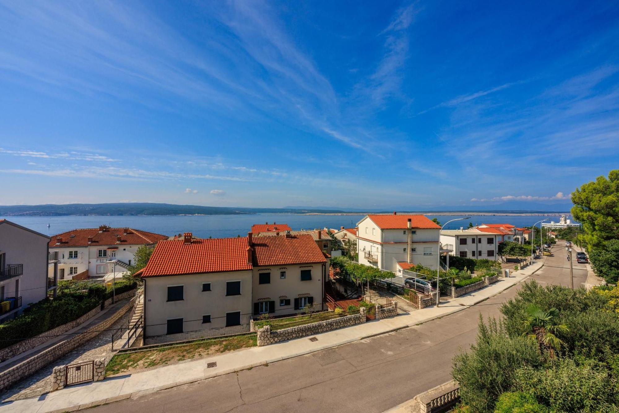 Davorka Apartment *