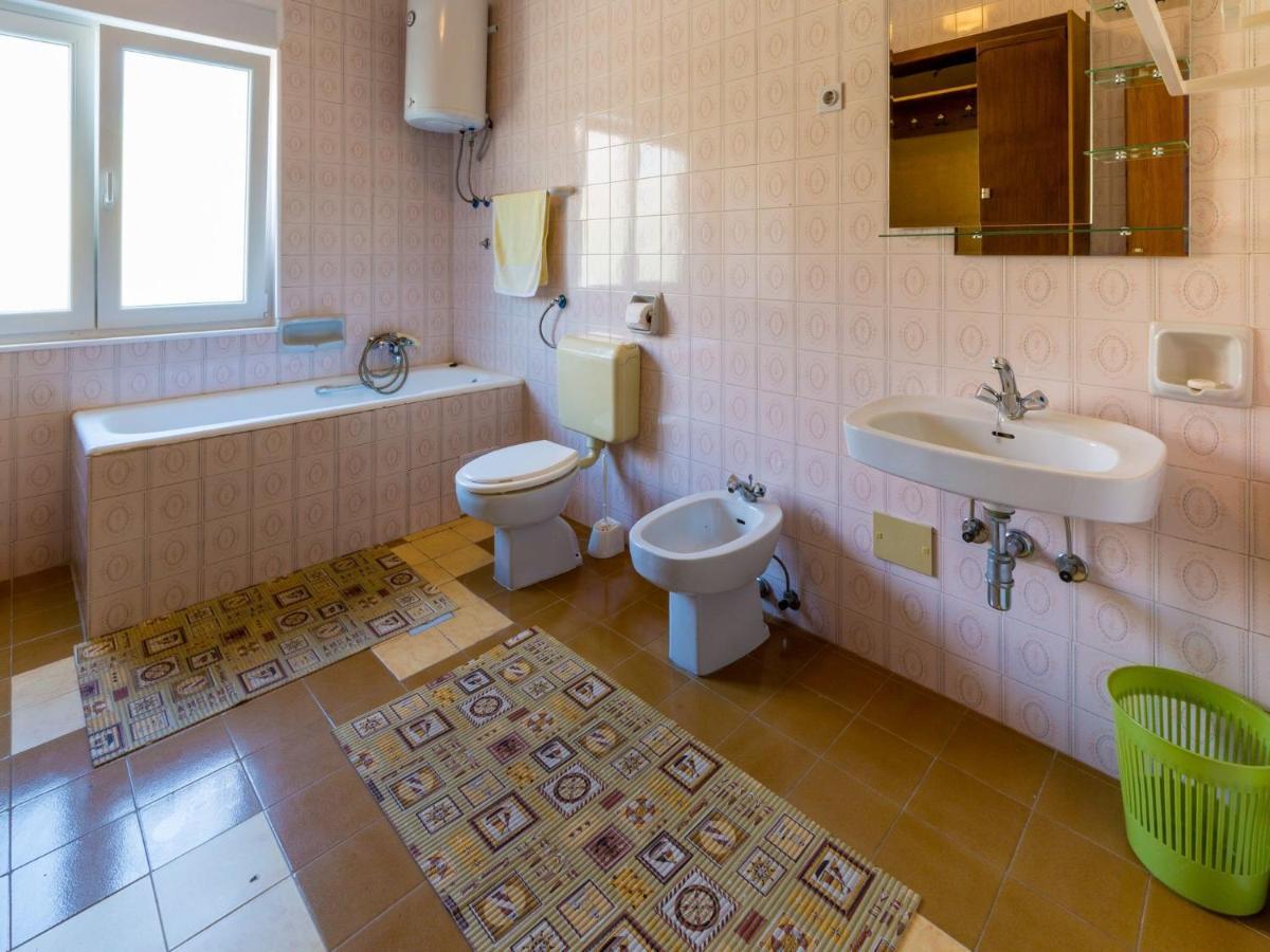 Apartment Davorka *